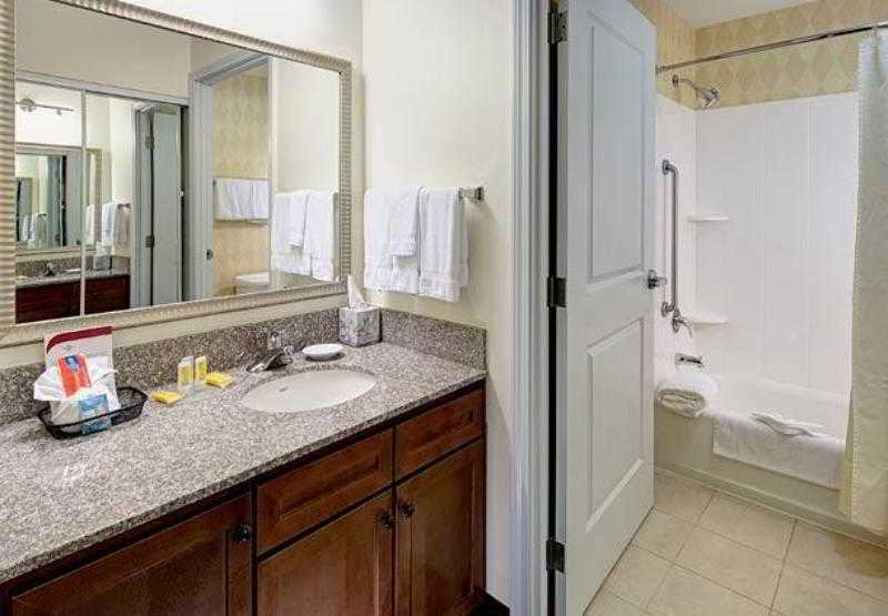 Residence Inn Houston West Energy Corridor Bilik gambar